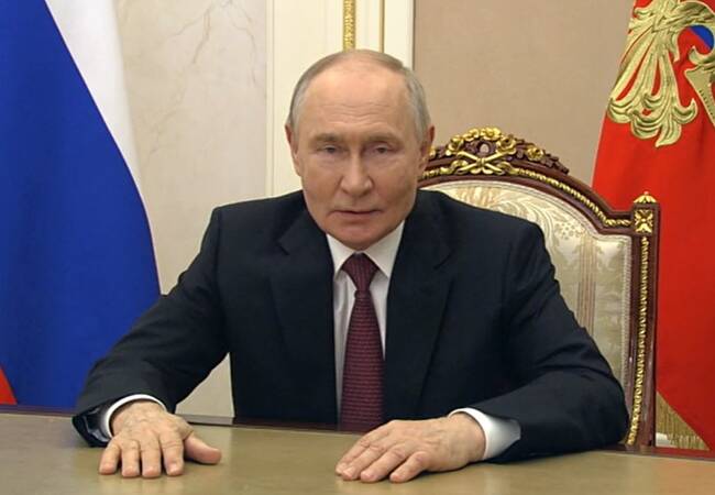 image-Поздравление выпускников школ