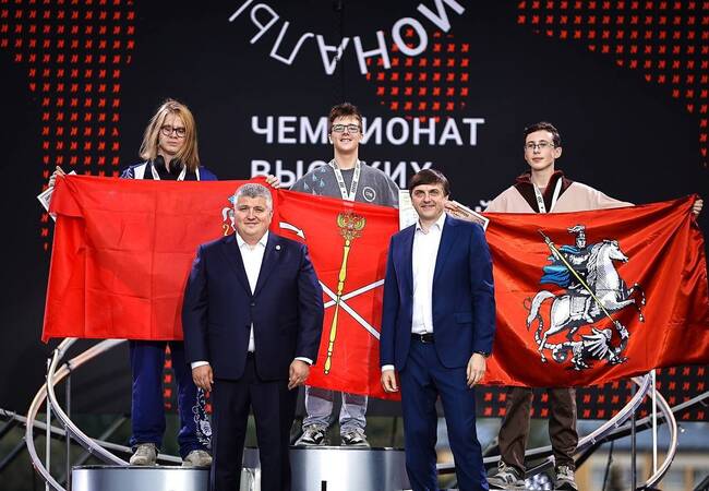 image-Более 100 медалей вручили победителям и призерам Чемпионата высоких технологий