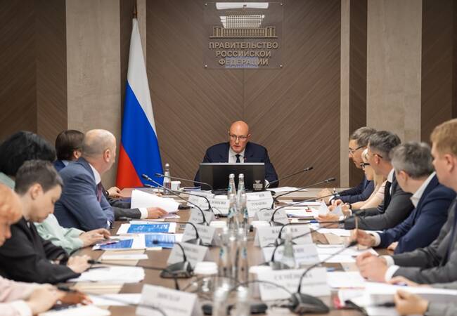 image-Дмитрий Чернышенко провел совещание по готовности к приемной кампании 2026/27 учебного года