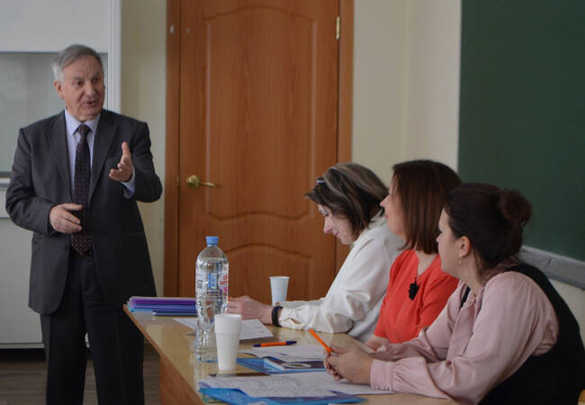 image-Региональная научная конференция «Юношеские чтения имени академика В.В. Лунина» прошла в лицее №1