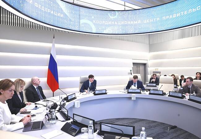 image-Сергей Кравцов впервые провел совещания с директорами всех школ России