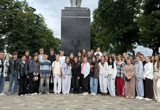 image-Брянские школьники продолжают знакомиться с топовыми ВУЗами страны!