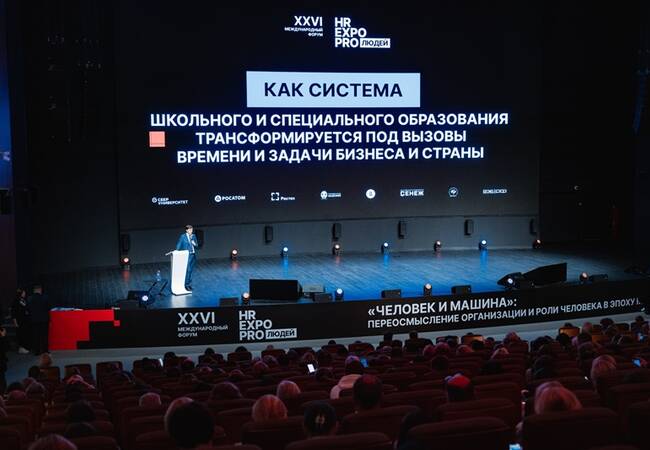 image-Сергей Кравцов: Порядка 63% выпускников 9-х классов и 12% выпускников 11-х классов выбирают обучение в колледжах