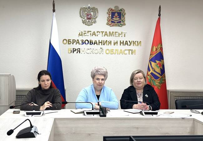 image-От факультатива к профессии: Минпросвещения России утвердило новую «Дорожную карту» развития психолого-педагогических классов до 2030 года