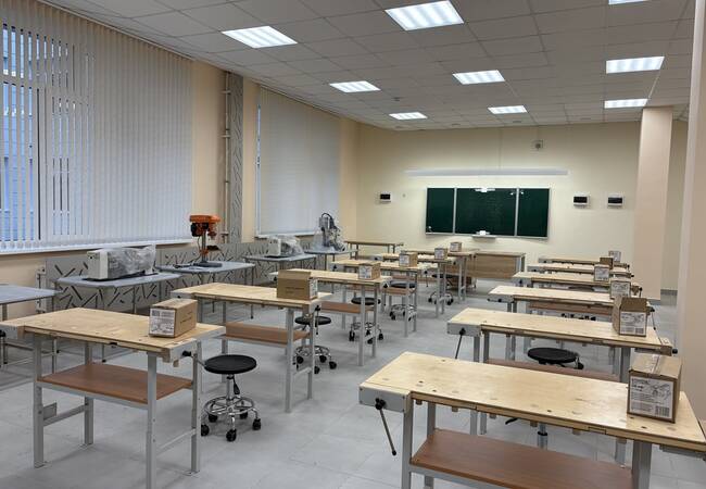image-В 166 школ региона в 2025 году поступило новое оборудование для оснащения кабинетов ОБЗР и труда