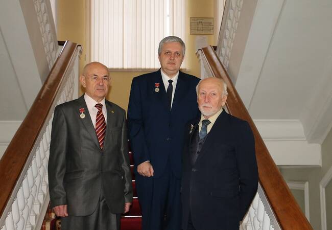 image-Вручены награды за вклад в науку