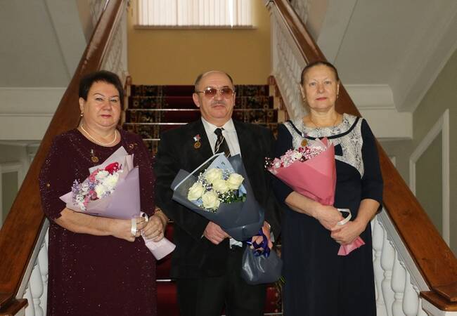 image-Брянские педагоги удостоены почётных званий