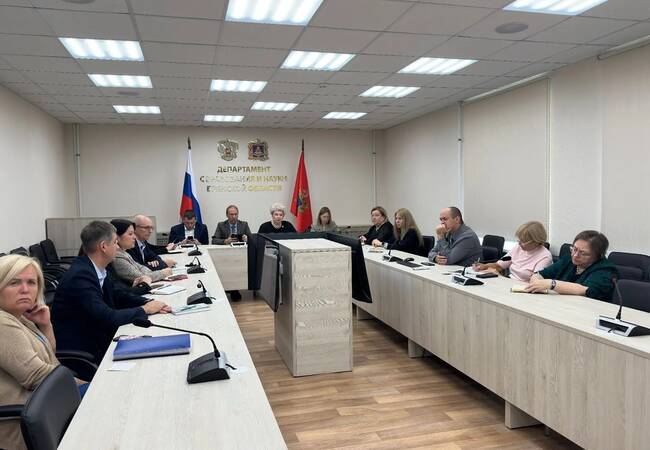 image-Брянская область приняла участие во Всероссийском августовском педагогическом совещании