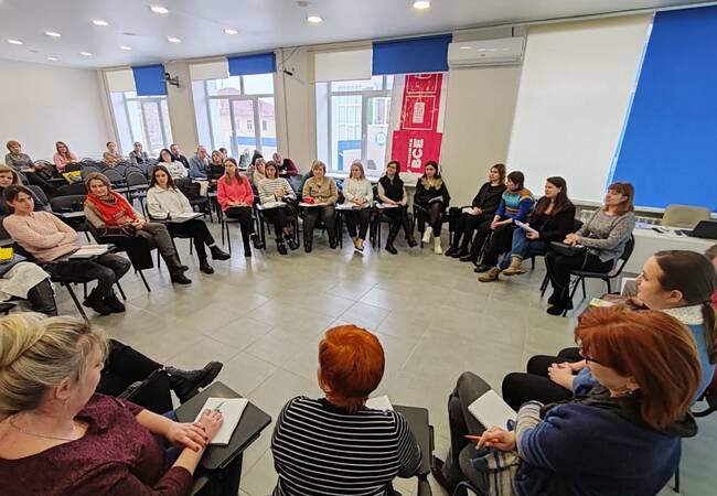 image-В Брянской области продолжаются мероприятия по повышению доступности и качества психологической помощи участникам образовательных отношений