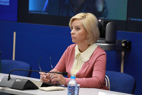 b_0C457CD8-8A40-499E-B596-916AFA8C94A2