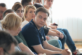 b_92233385-A709-4D12-93DF-DECFB762F445.