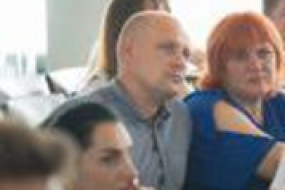 ss_6C98B0C8-4B55-4A66-A7DD-88D007F36221.В гуманитарный центр Харьковской области прибыла учебная литература из России