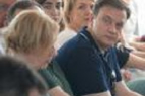 ss_92233385-A709-4D12-93DF-DECFB762F445.В гуманитарный центр Харьковской области прибыла учебная литература из России