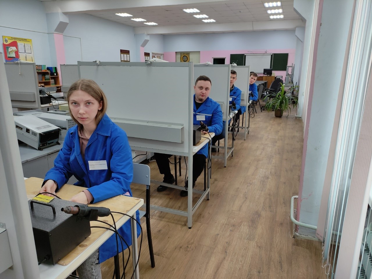 image-Областная олимпиада профессионального мастерства среди обучающихся профессиональных образовательных учреждений Брянской области по УГС 11.00.00